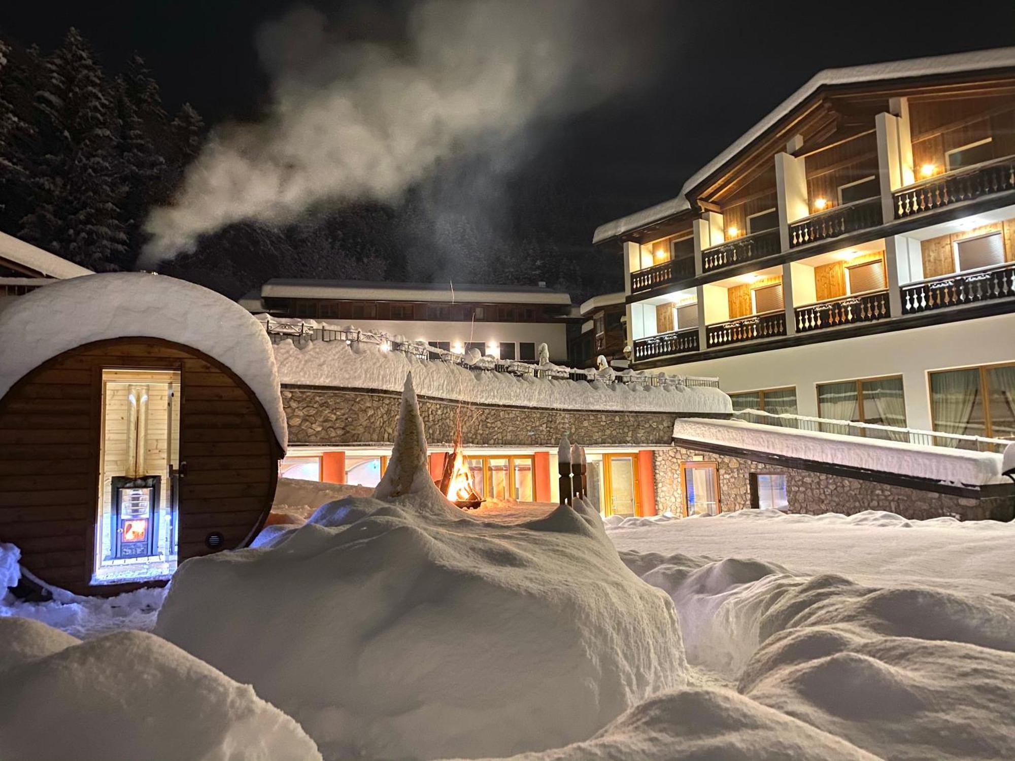 Park Hotel Bellavista Calalzo di Cadore ภายนอก รูปภาพ