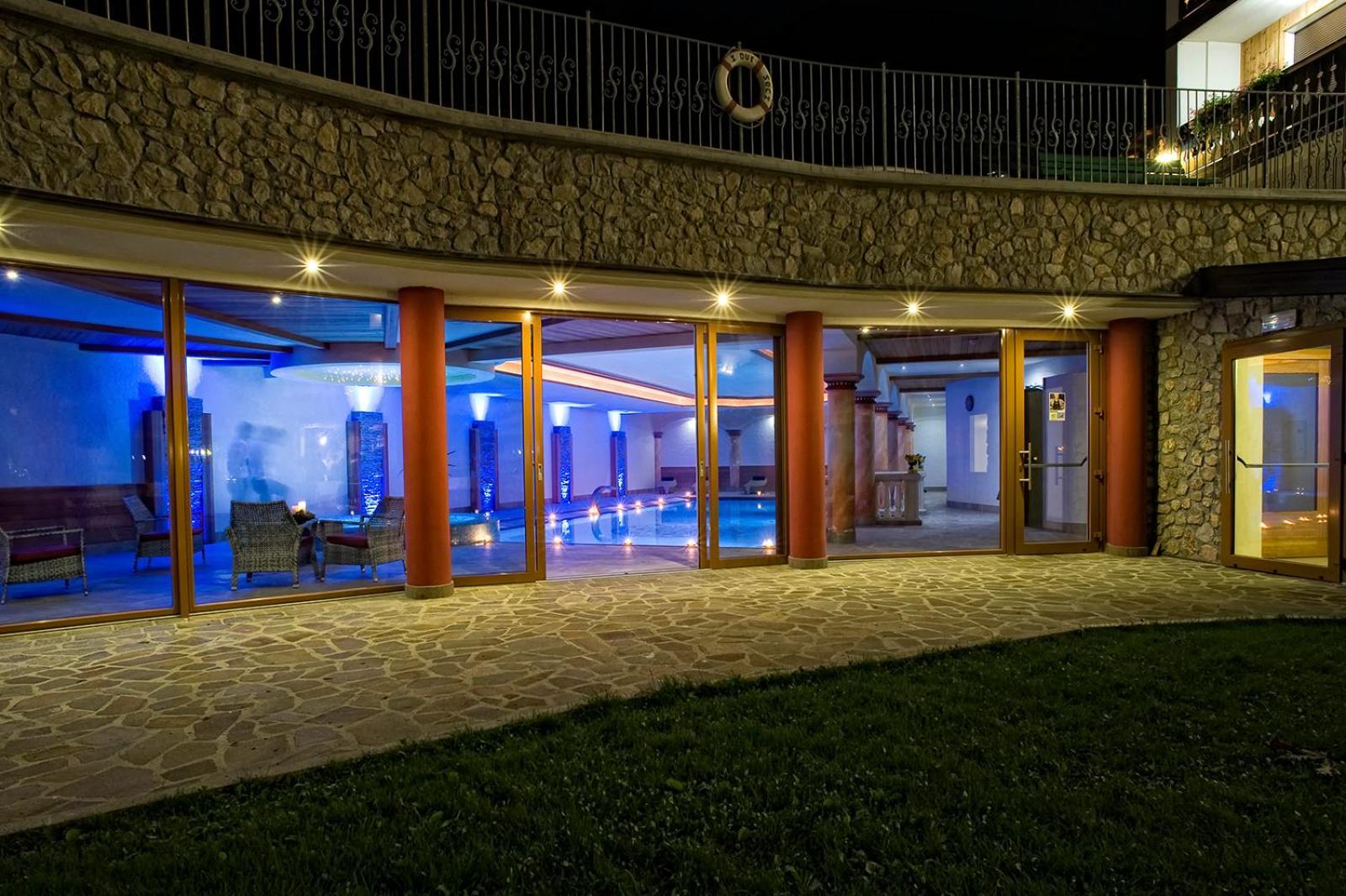 Park Hotel Bellavista Calalzo di Cadore ภายนอก รูปภาพ